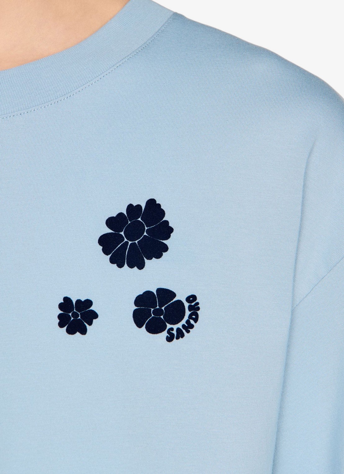 Sandro T-shirt van katoen met bloemenprint - detail 3 sky blue / lichtblauw