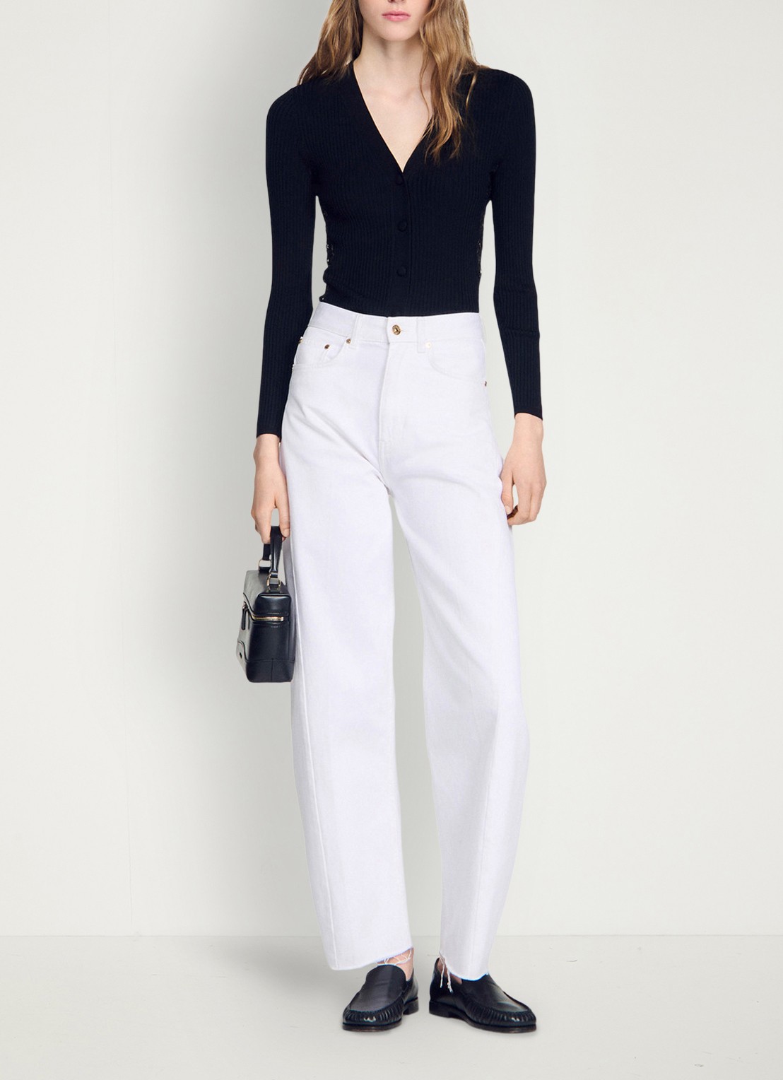 Sandro Vest met V-hals en details van kant - voorkant 5 black / zwart