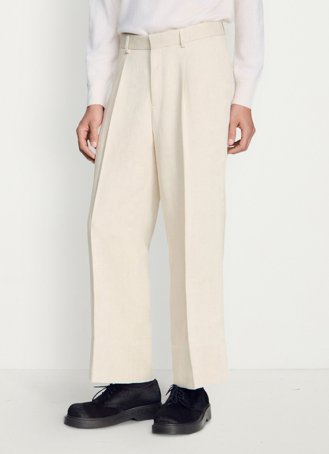 Sandro Wide fit pantalon met steekzakken - detail 3 ivoor