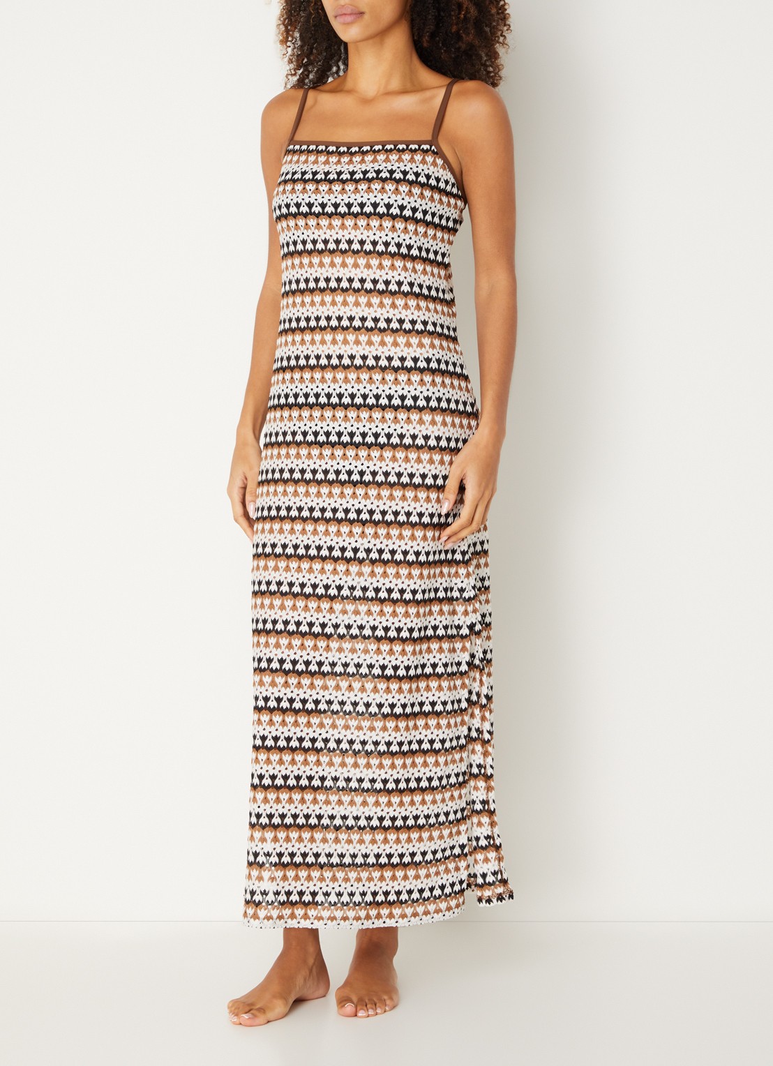 Sarda Biles maxi strandjurk van crochet met print - detail 2 zand