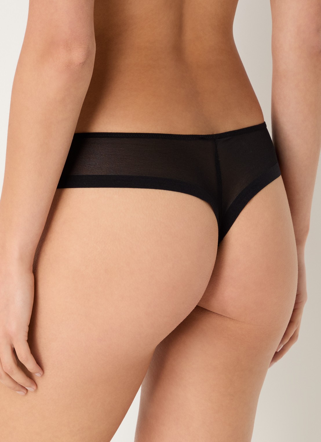 Sarda Chalmers tanga van mesh - achterkant zwart