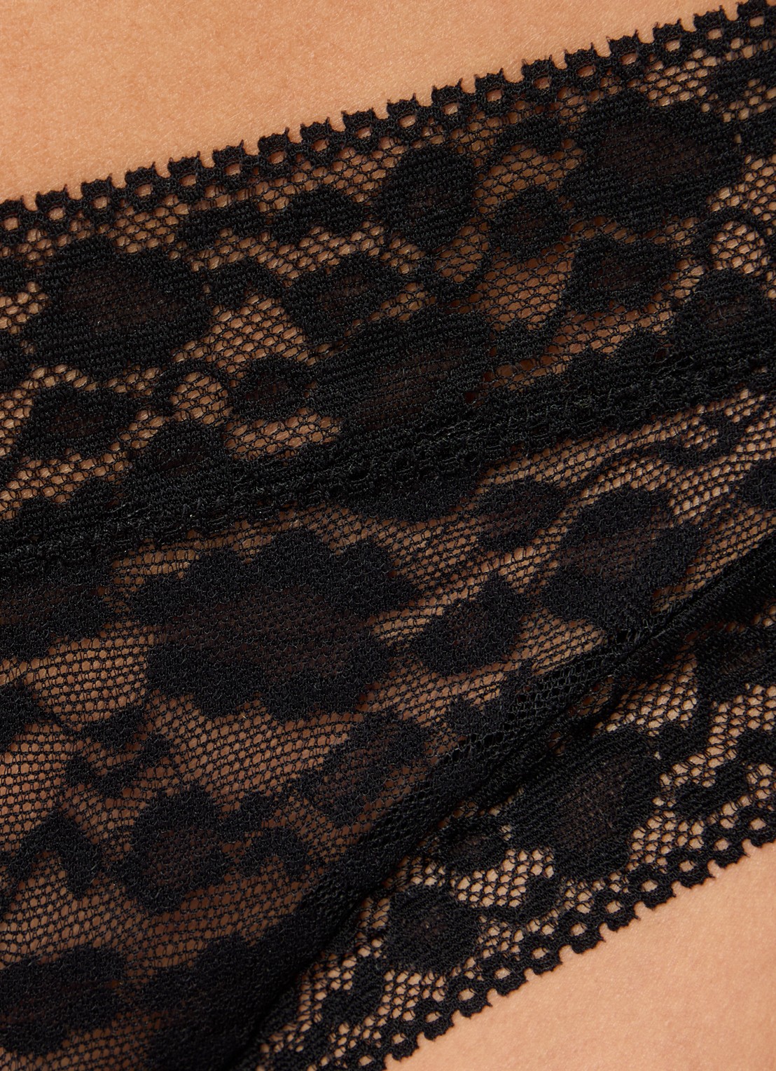 Sarda Cid slip van kant - detail 4 zwart