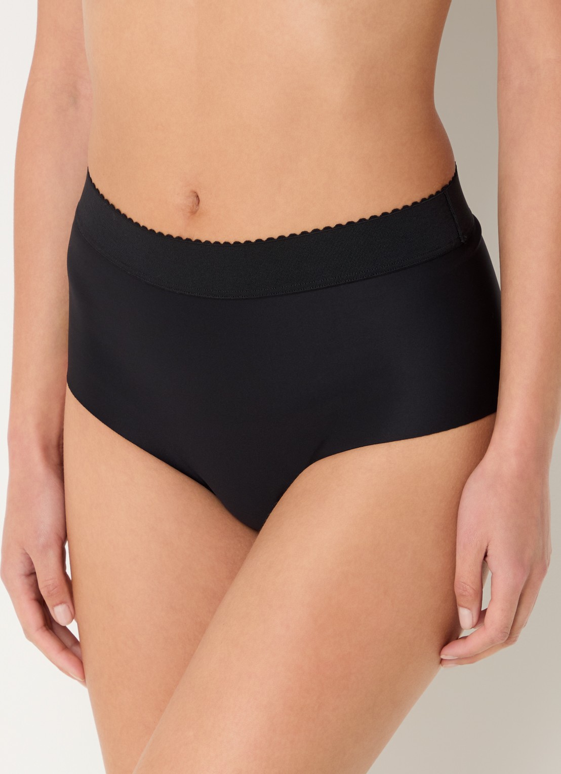 Sarda Eliza high waisted slip - detail 2 zwart