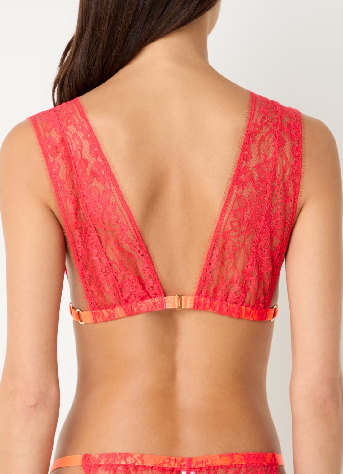 Sarda Lovelace bralette van kant - achterkant koraalrood