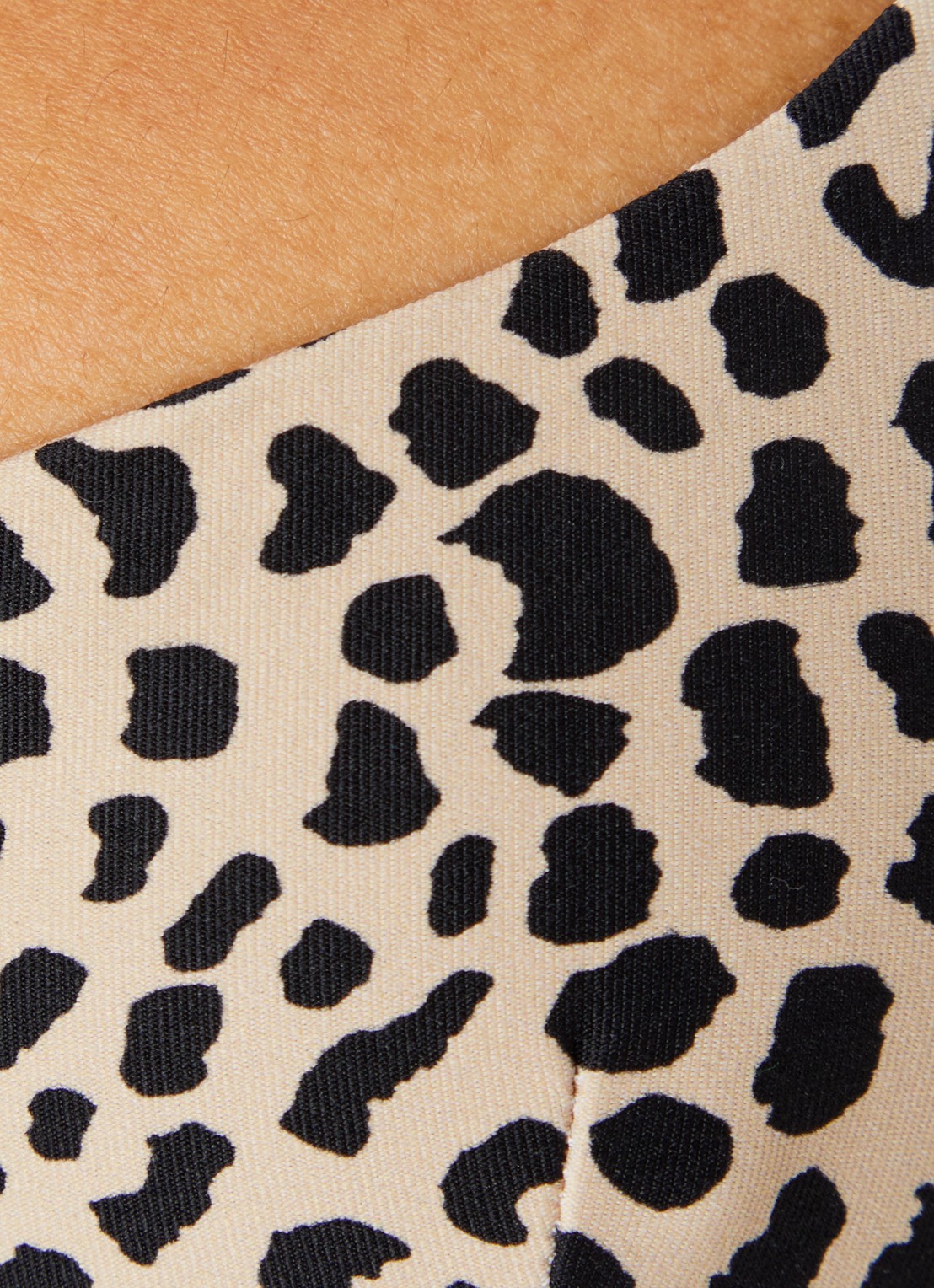 Sarda Pryce halter bikinitop met panterprint en beugel - detail 5 beige