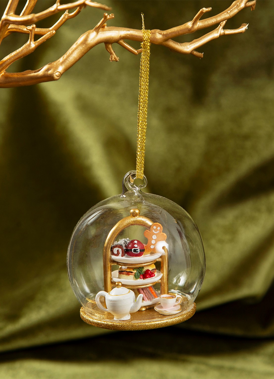 Sass & Belle High Tea kerstbal 8 cm - voorkant 2 goud