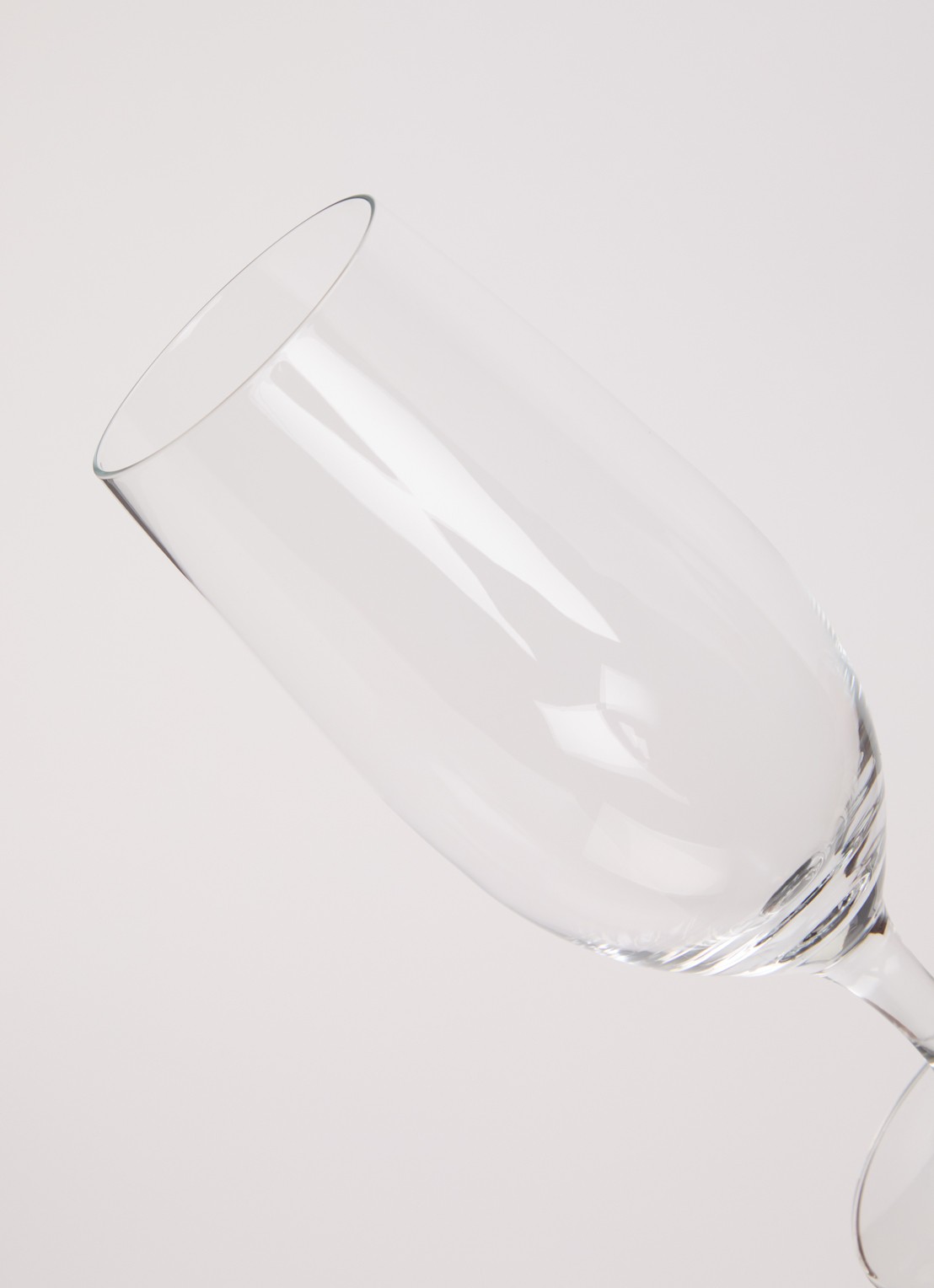 Schott Zwiesel Beer Basic bierglas 36 cl set van 4 - voorkant 2 transparant