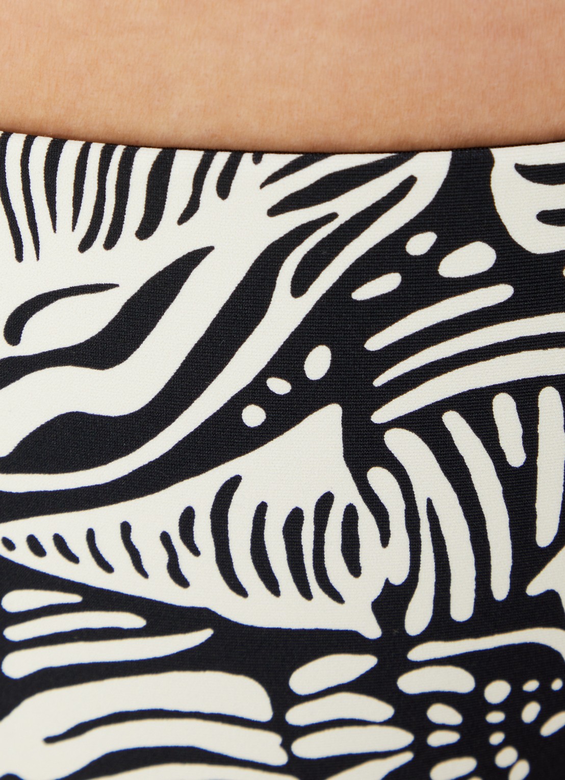 Seafolly Reversible bikinislip met print - detail 5 zwart