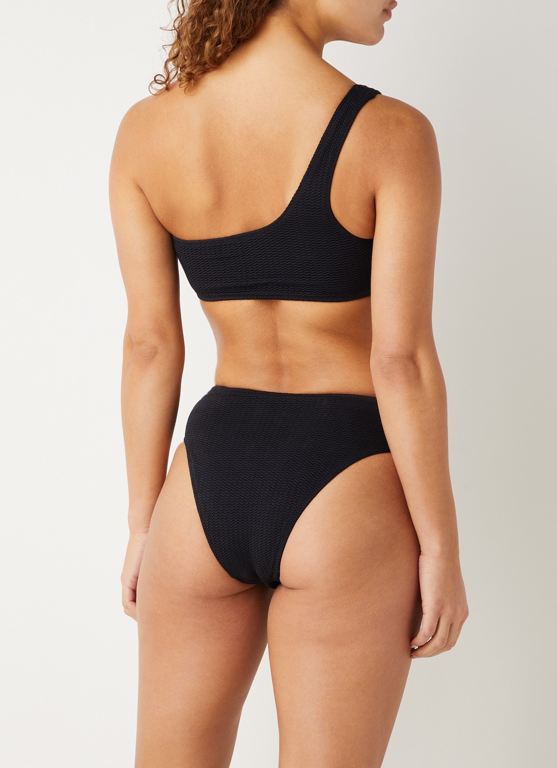 Seafolly Sea Dive high waisted brazilian bikinislip met structuur - achterkant 2 zwart