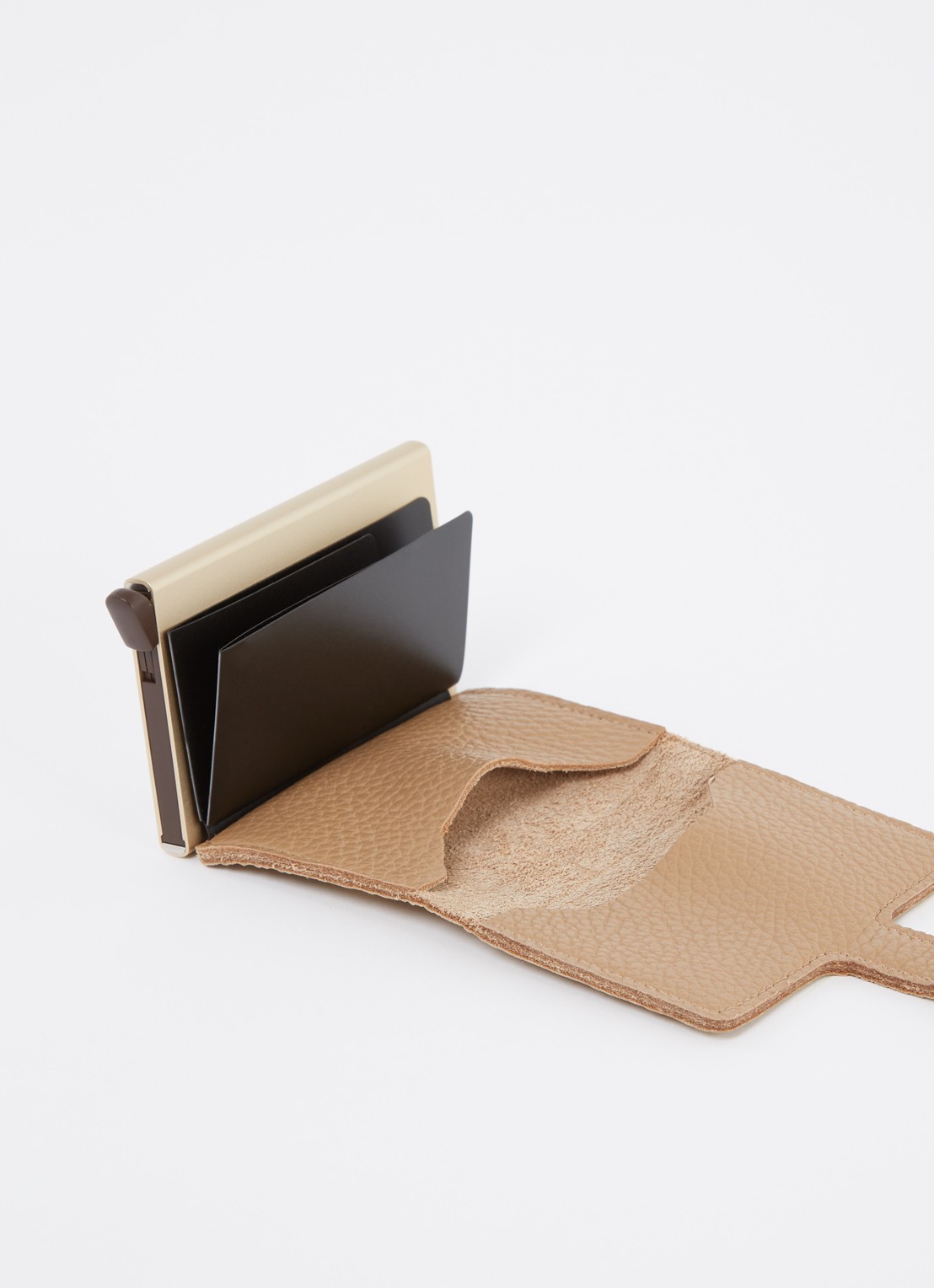 Secrid Miniwallet pasjeshouder van leer - voorkant 2 camel