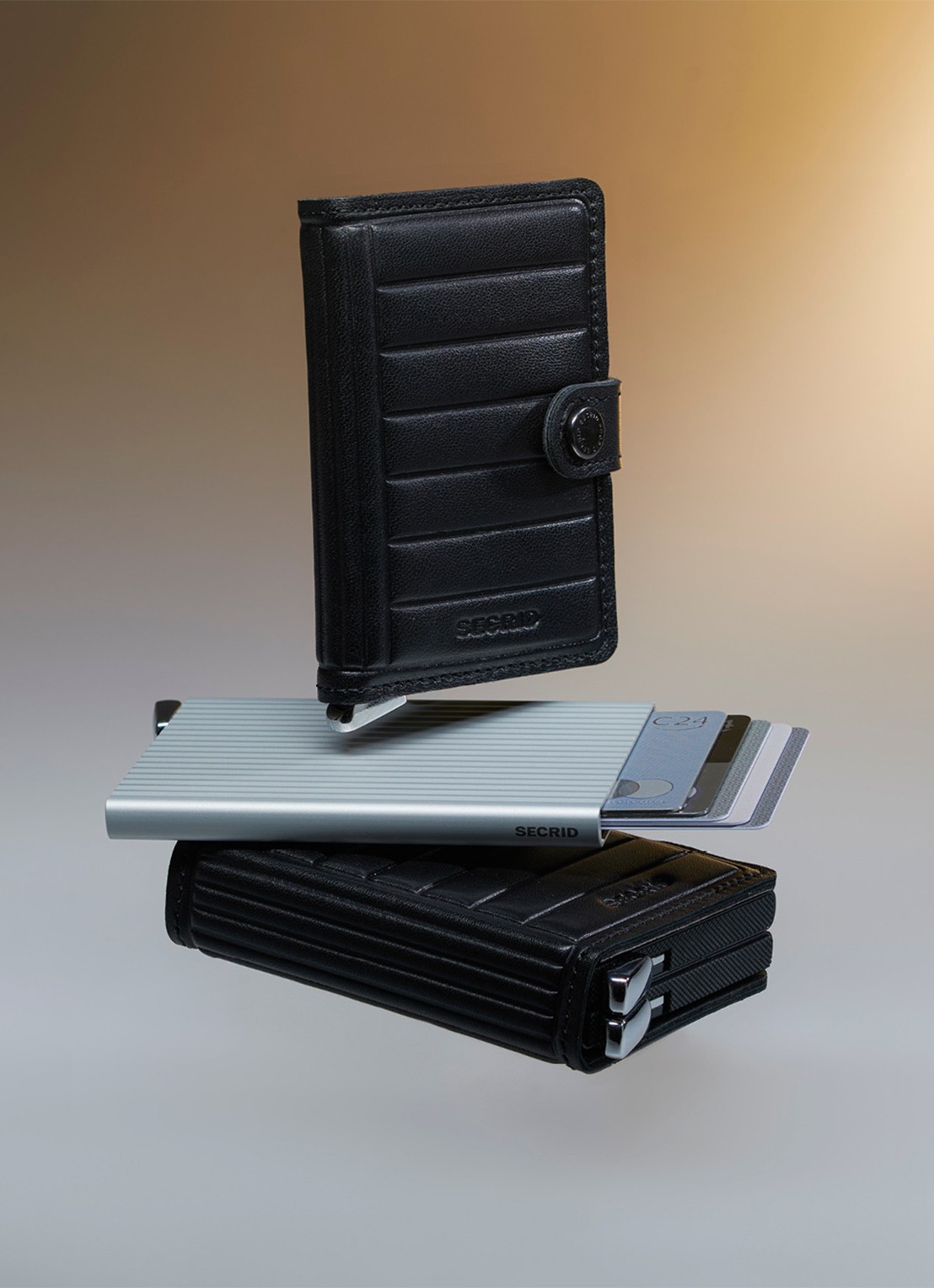 Secrid Twinwallet+ pasjeshouder van leer - detail 7 zwart