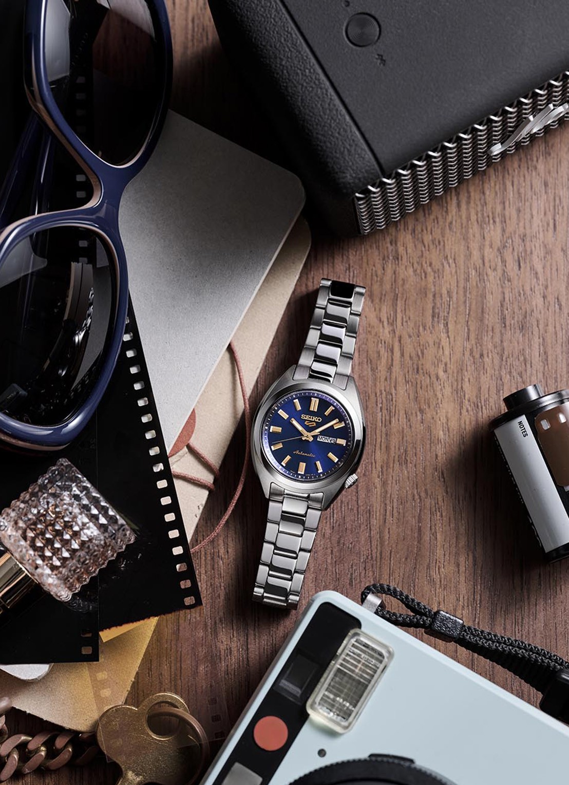 Seiko 5 Sports Automatic horloge SRE021K1 - voorkant 2 zilver