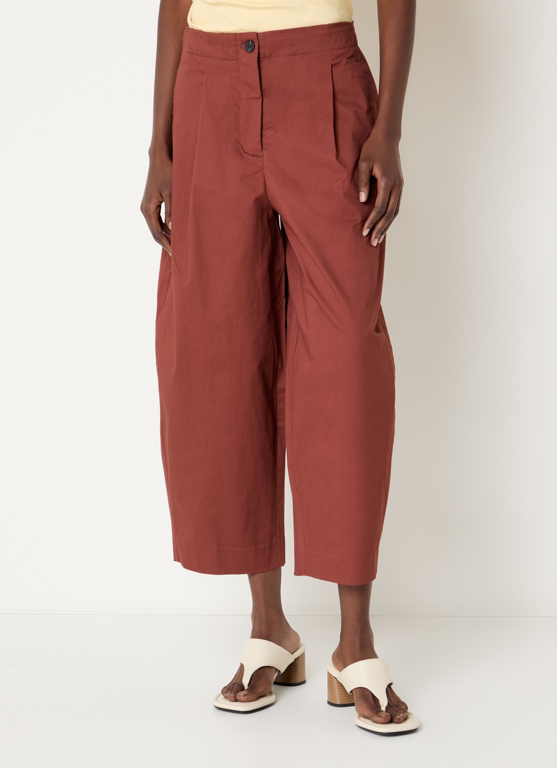 Selected Carmen high waist wide fit cropped broek met steekzakken - detail 4 steenrood