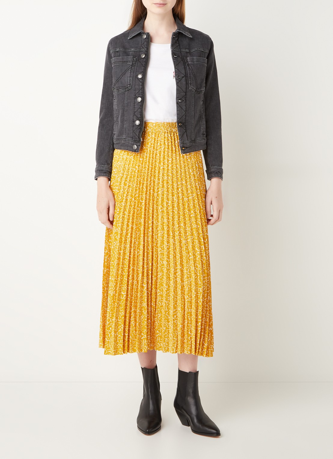 Selected Femme Alexis midi plooirok met print - voorkant 4 okergeel