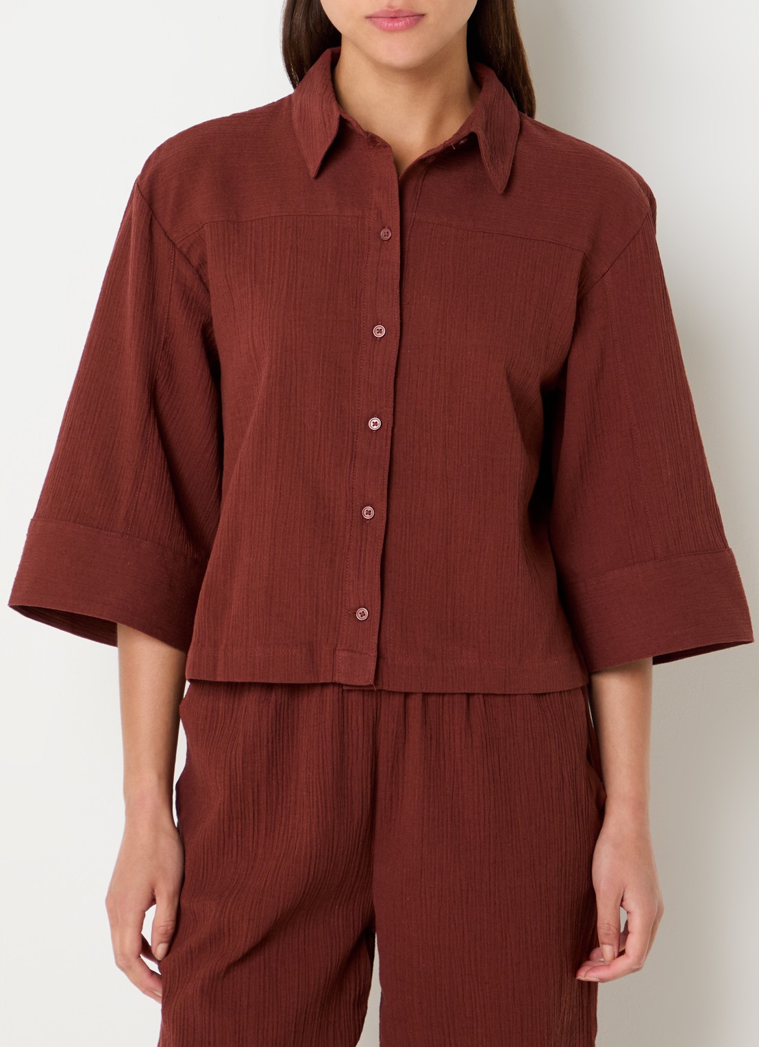 Selected Finnie blouse in linnenblend - detail 4 donkerrood
