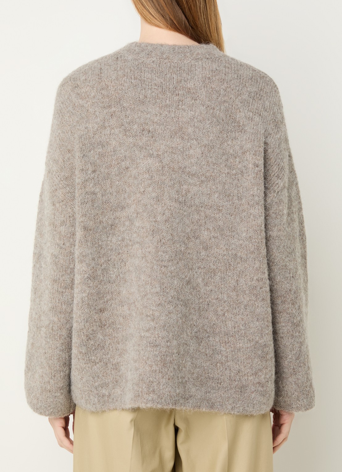 Selected Gabriella grofgebreide trui in alpaca wolblend - achterkant grijs