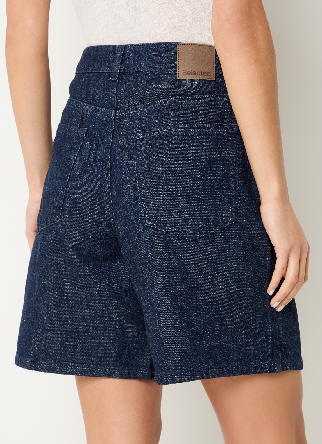 Selected Hanny high waist wide fit broek met steekzakken - achterkant donkerblauw