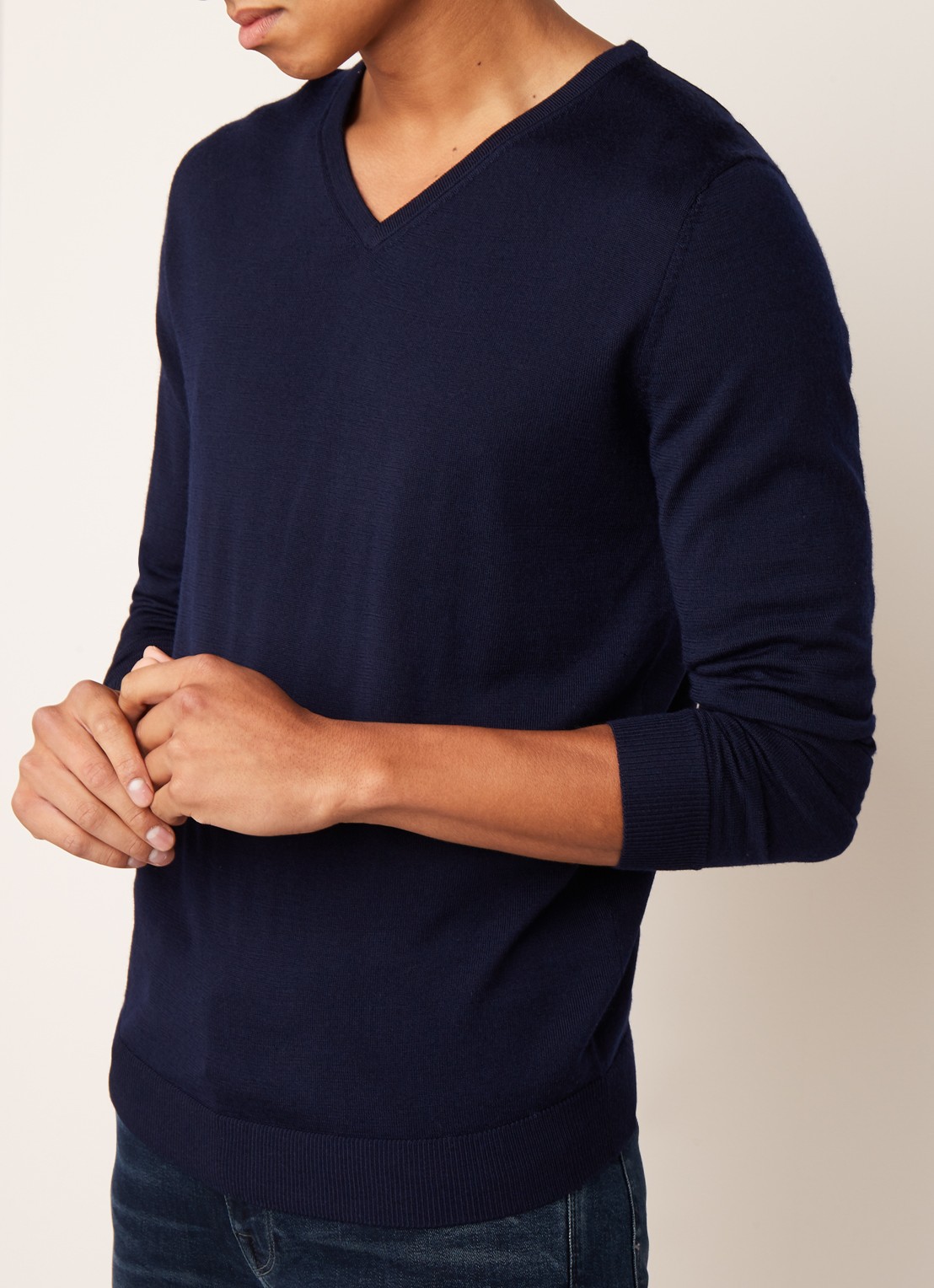 Selected Homme Tower fijngebreide pullover met V-hals  - detail 4 donkerblauw