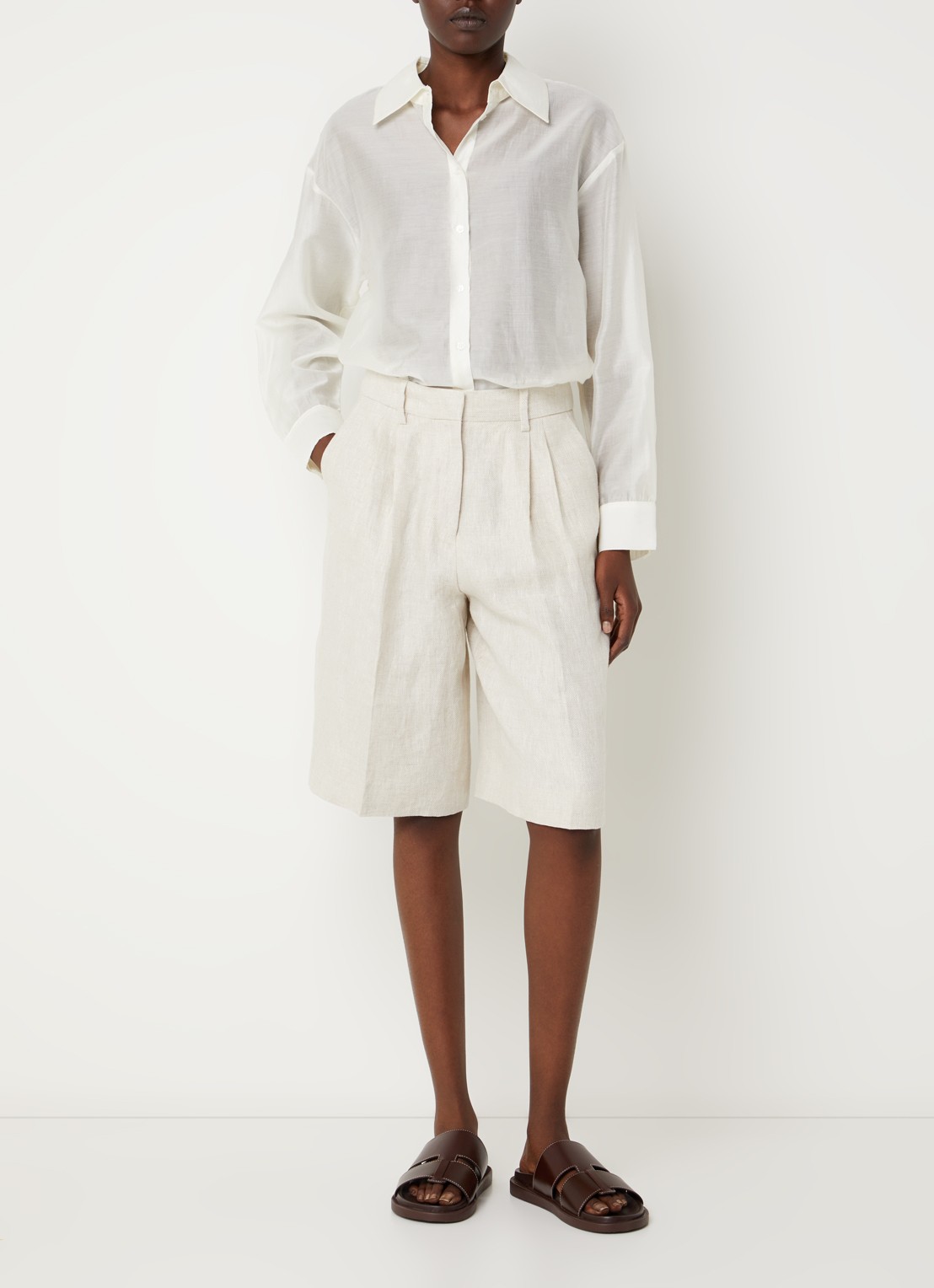 Selected Ida high waist wide fit korte broek van linnen - voorkant 2 beige