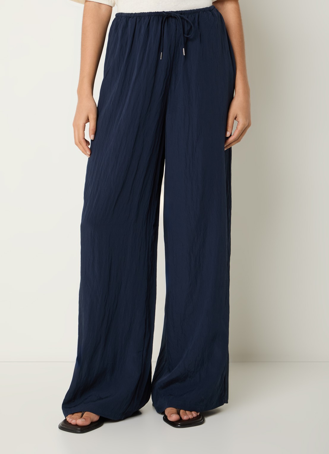Selected Iona high waist wide fit broek met steekzakken - detail 3 donkerblauw