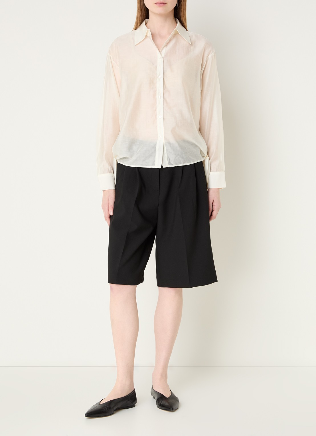 Selected Iris semi-transparante blouse met gestrikt detail - voorkant 4 gebroken wit