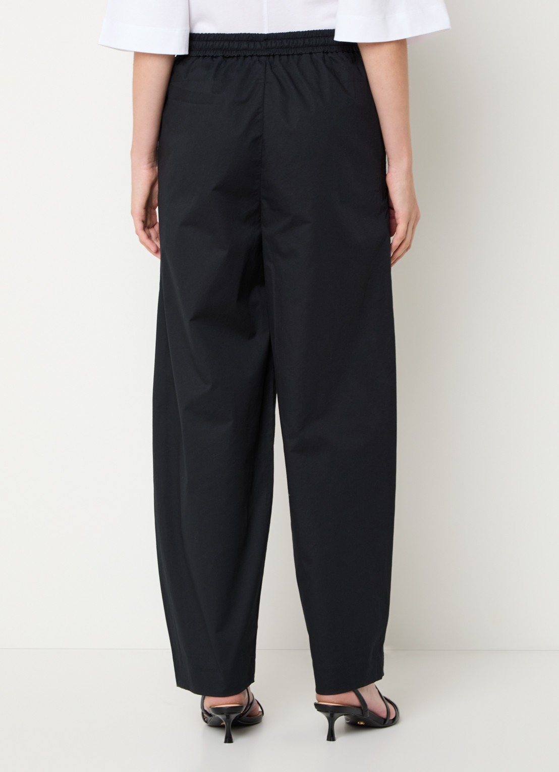 Selected Juma high waist straight fit broek in  katoenblend - achterkant zwart