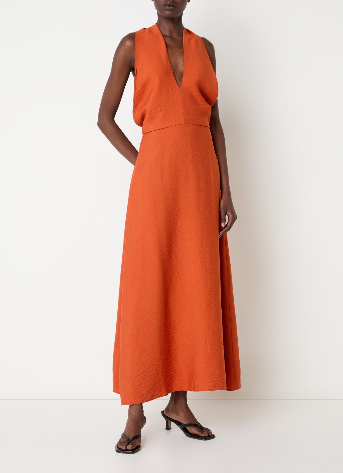 Selected Lisa maxi jurk met V-hals - detail 4 donkeroranje