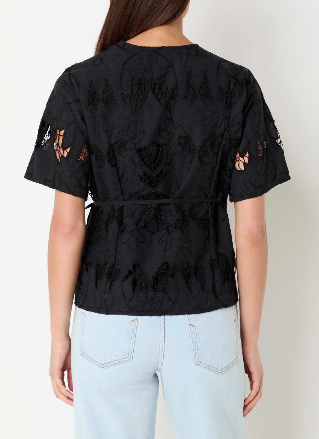 Selected Lola wikkeltop met broderie - achterkant 4 zwart