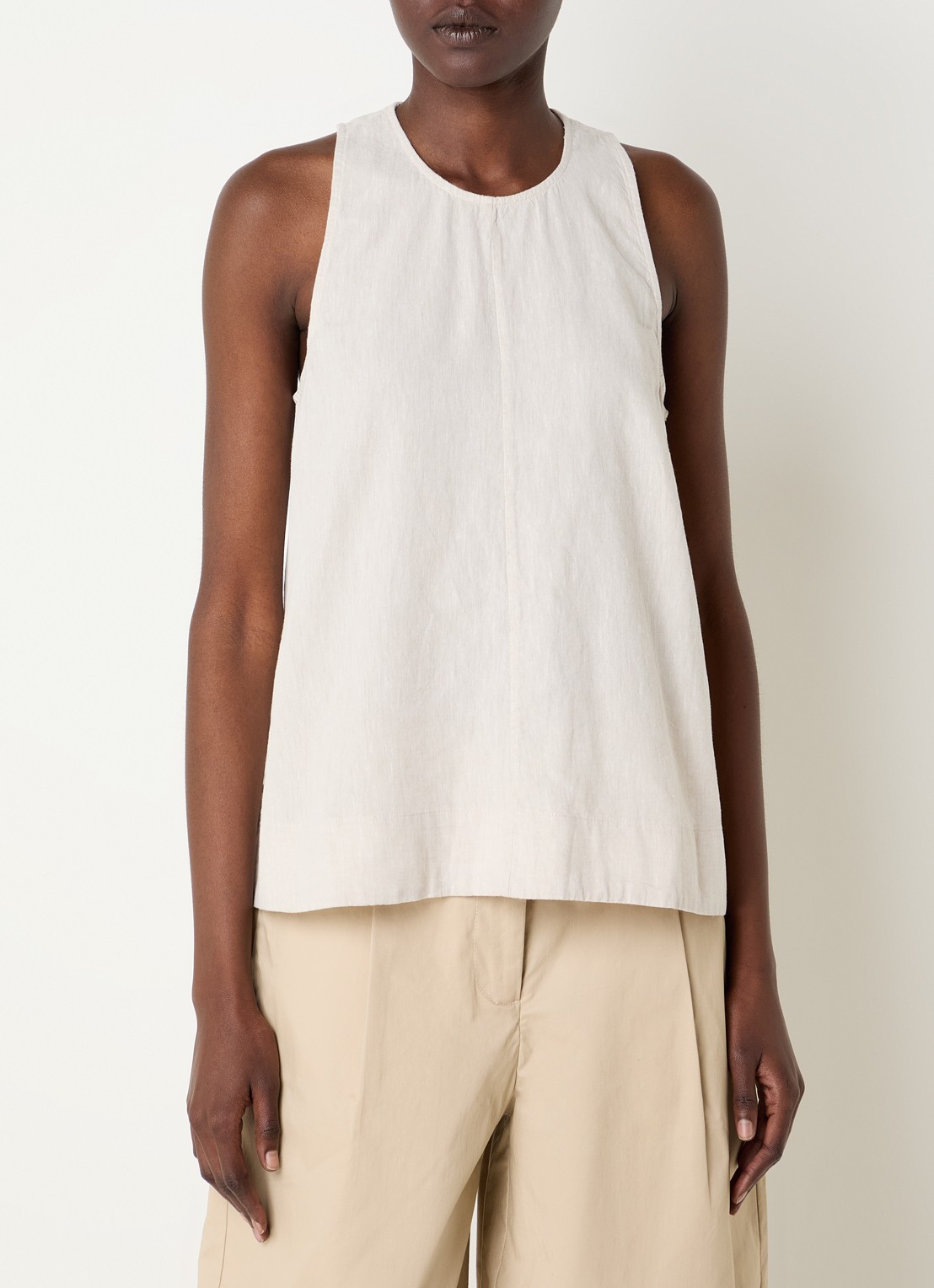 Selected Luisa top in linnenblend - detail 4 zand