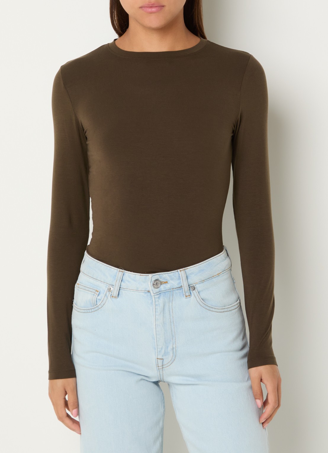 Selected Manja longsleeve met ronde hals - detail 2 bruin