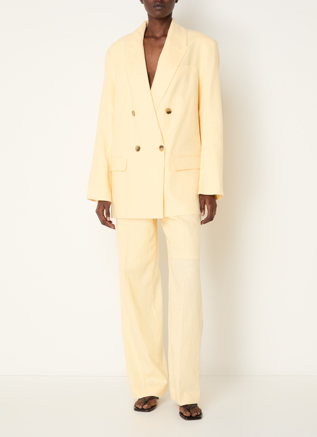 Selected Marlie oversized blazer in linnenblend met klepzakken - voorkant 2 lichtgeel