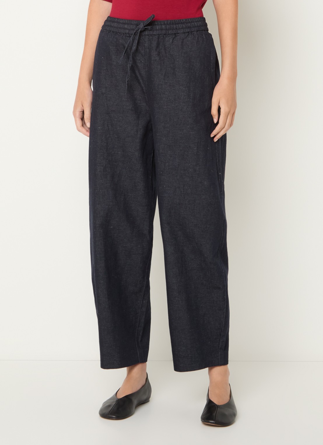 Selected Mid waist loose fit broek in linnenblend met steekzakken - detail donkerblauw