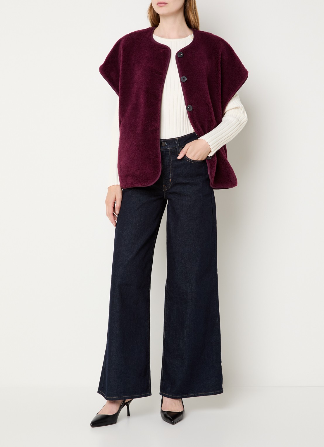 Selected Milla vest van teddy met steekzakken - voorkant 2 aubergine
