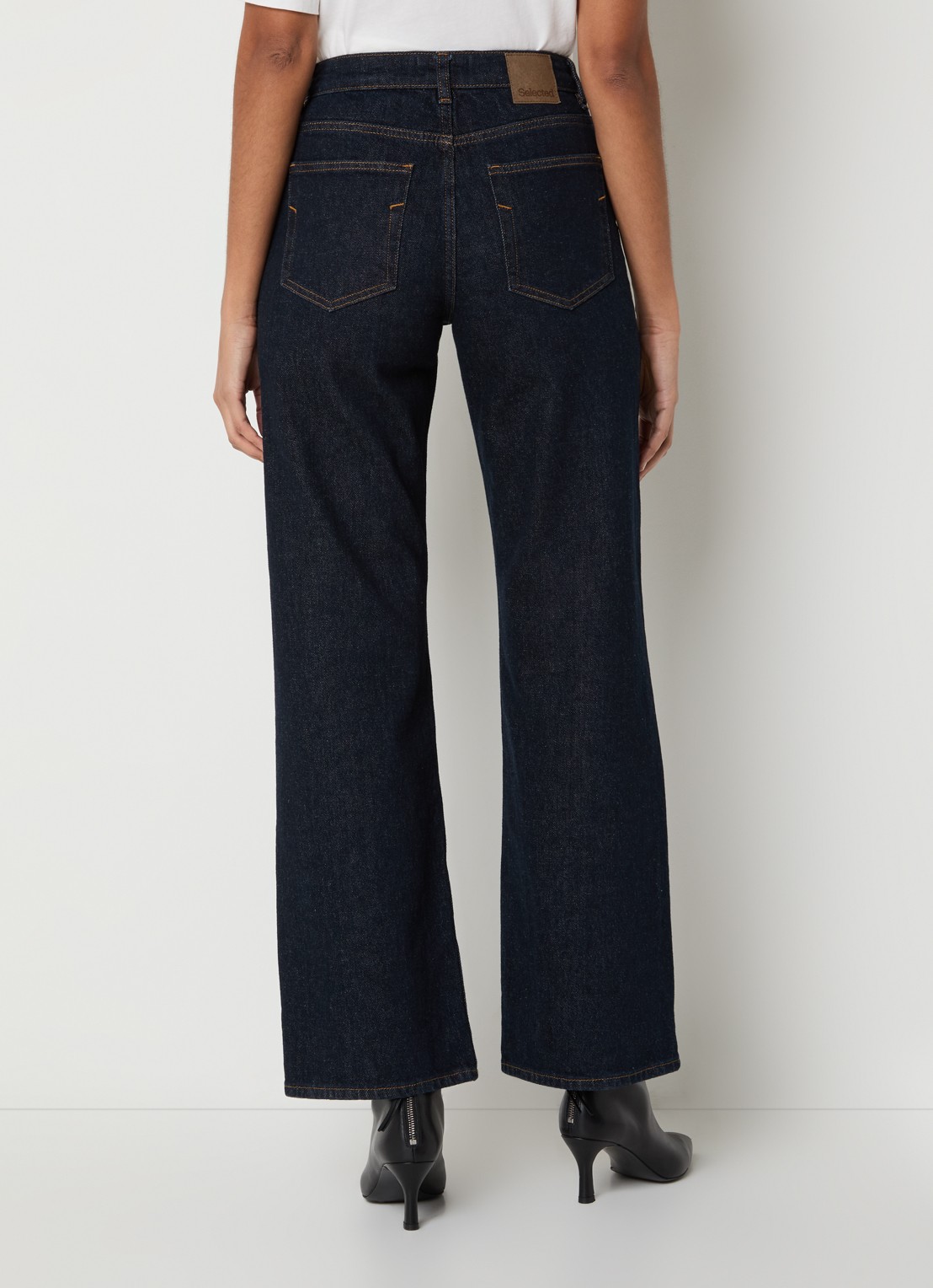 Selected Noos mid waist straight leg jeans met donkere wassing - achterkant indigo