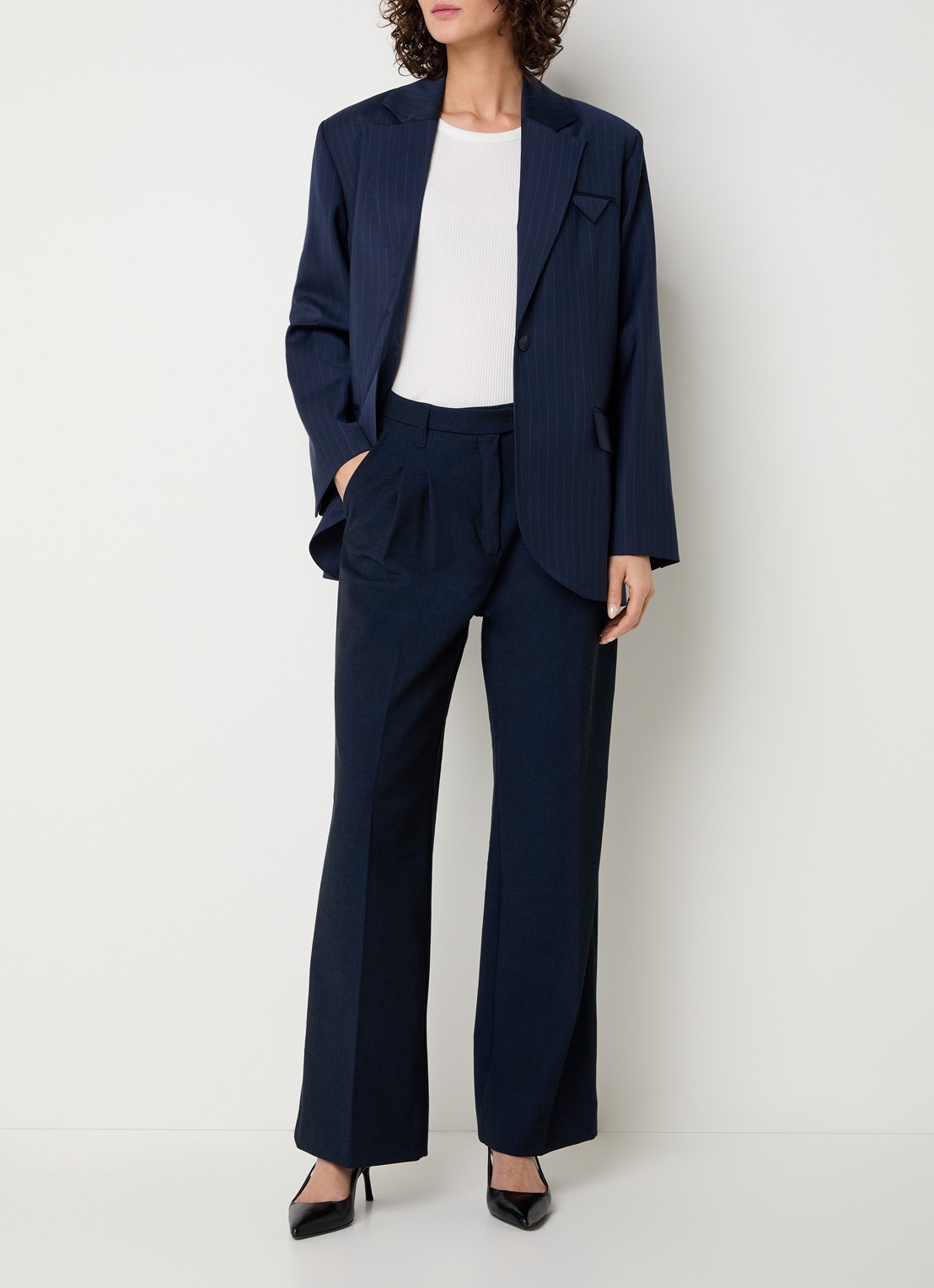 Selected Sanne blazer in wolblend met schoudervulling en streepprint - voorkant 4 donkerblauw