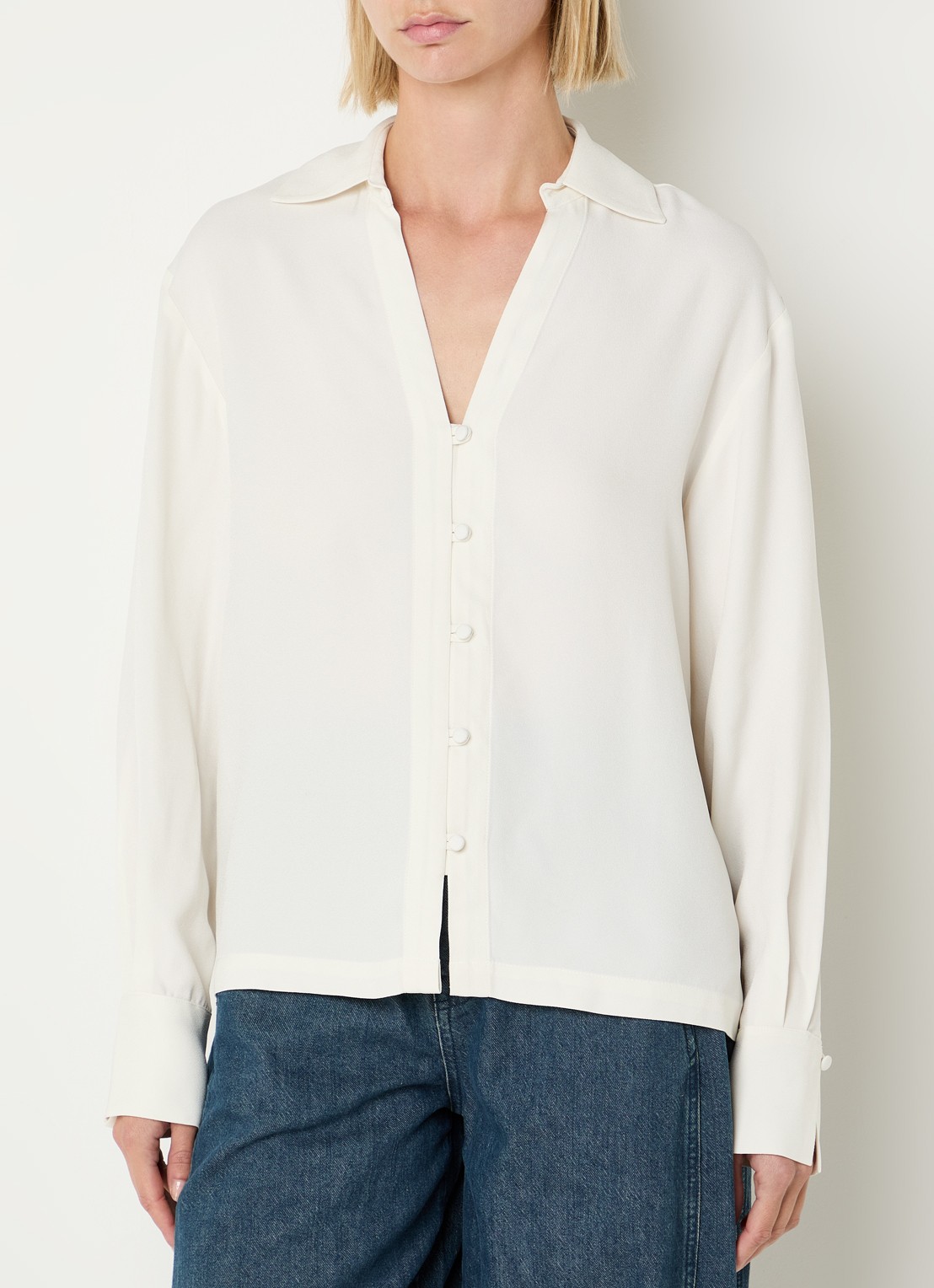 Selected Soler blouse met V-hals - detail 4 gebroken wit