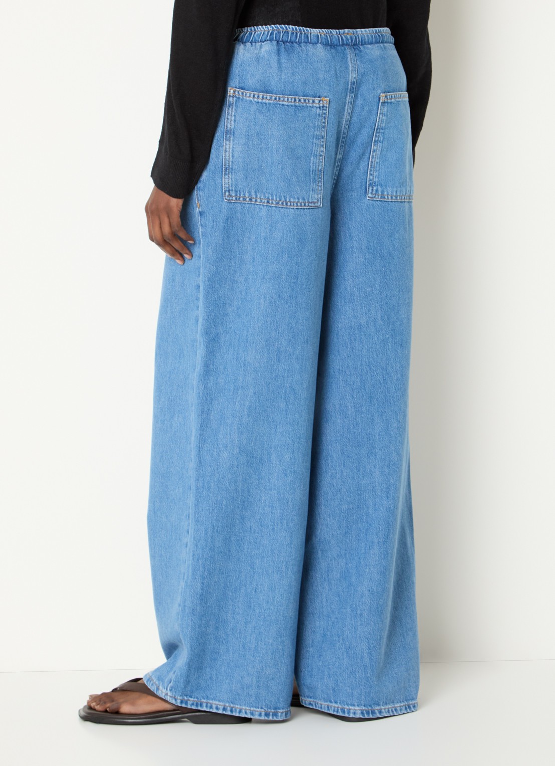 Selected Tenna high waist wide leg jeans met medium wassing en steekzakken - achterkant indigo
