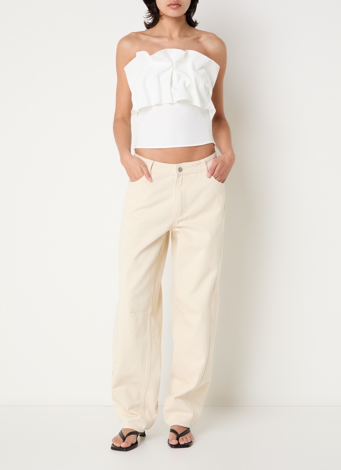 Selected Vinelle top met volant - voorkant 4 wit