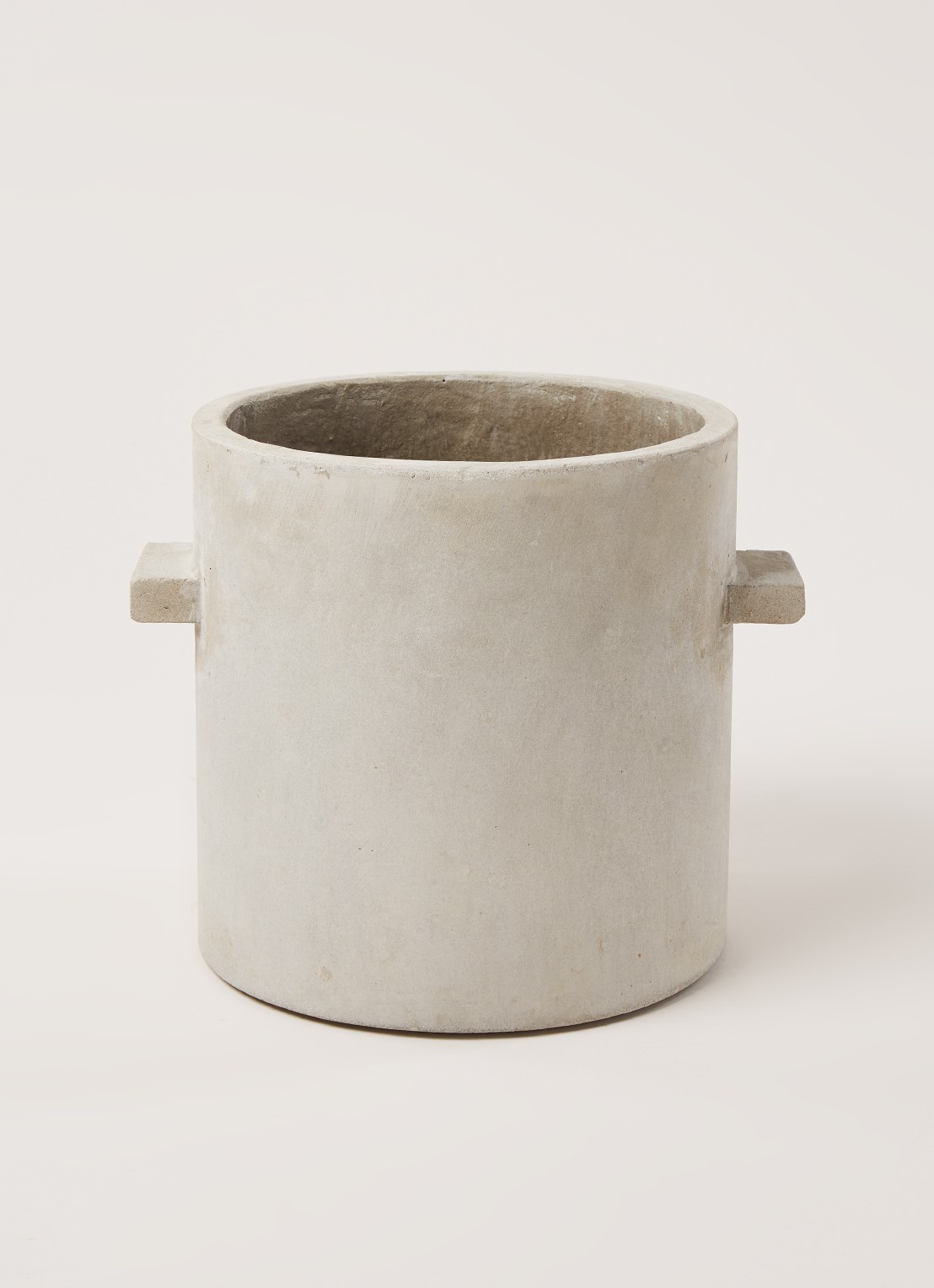 Serax Bloempot van beton voor binnen Ø 20 cm - voorkant 2 lichtgrijs