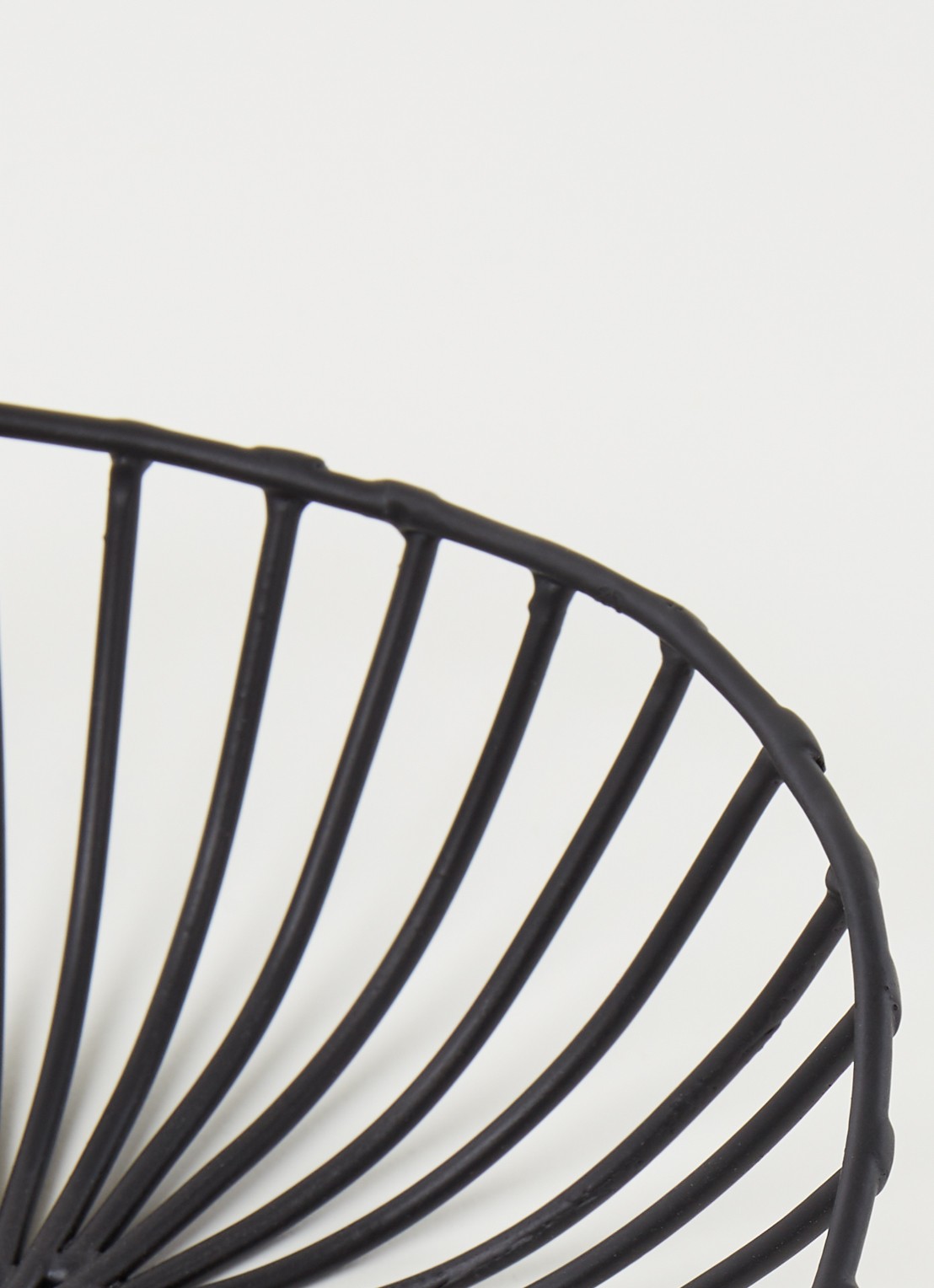 Serax Catu broodmand 15 cm - detail 3 zwart