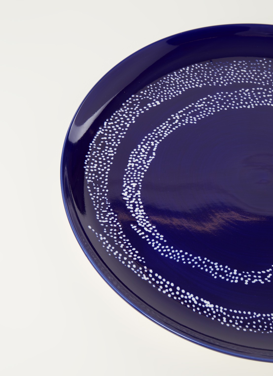 Serax FEAST onderbord 35 cm  - detail 3 royalblauw
