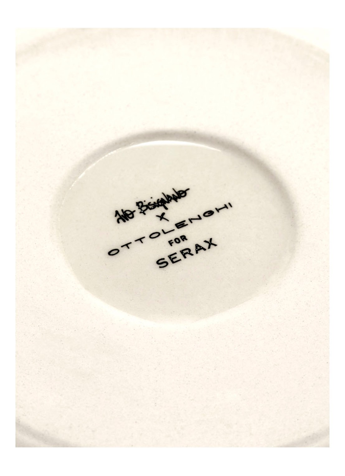 Serax FEAST Swirl-Stripes L dinerbord 26,5 cm - detail 4 gebroken wit