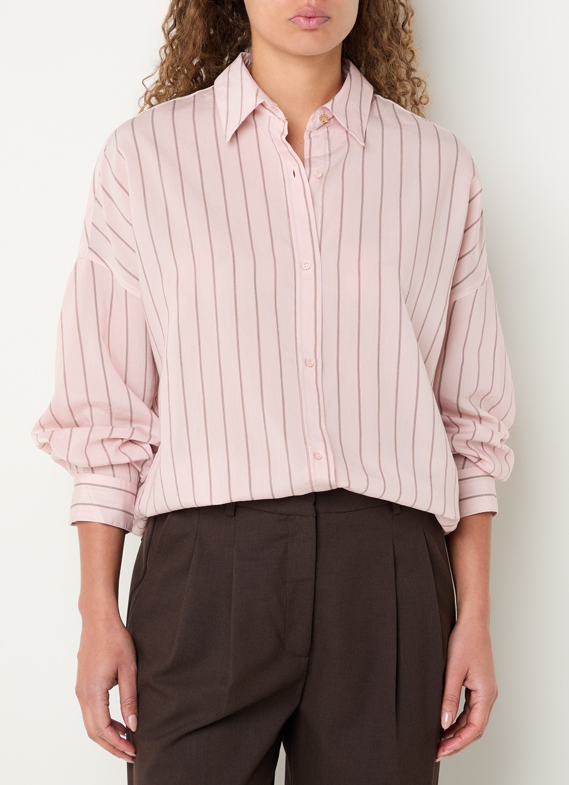 Sessùn Dazik blouse met streepprint - detail 2 roze