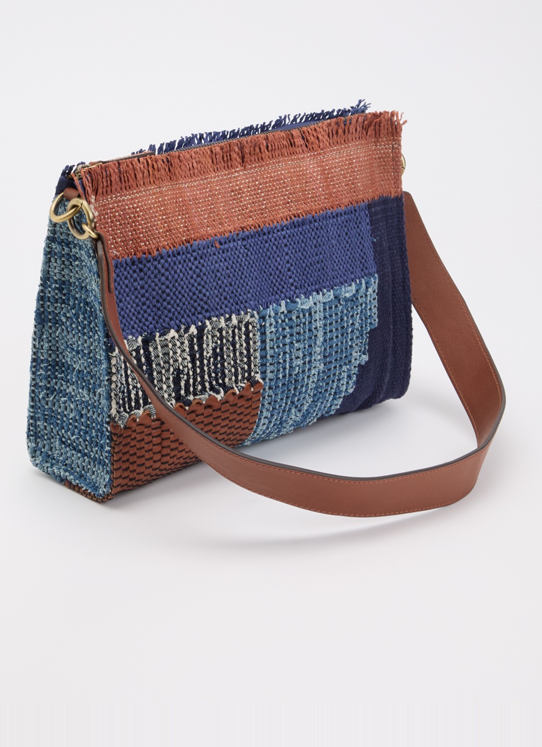 Sessùn Farawa Blue schoudertas van raffia met details van leer - achterkant 2 denim