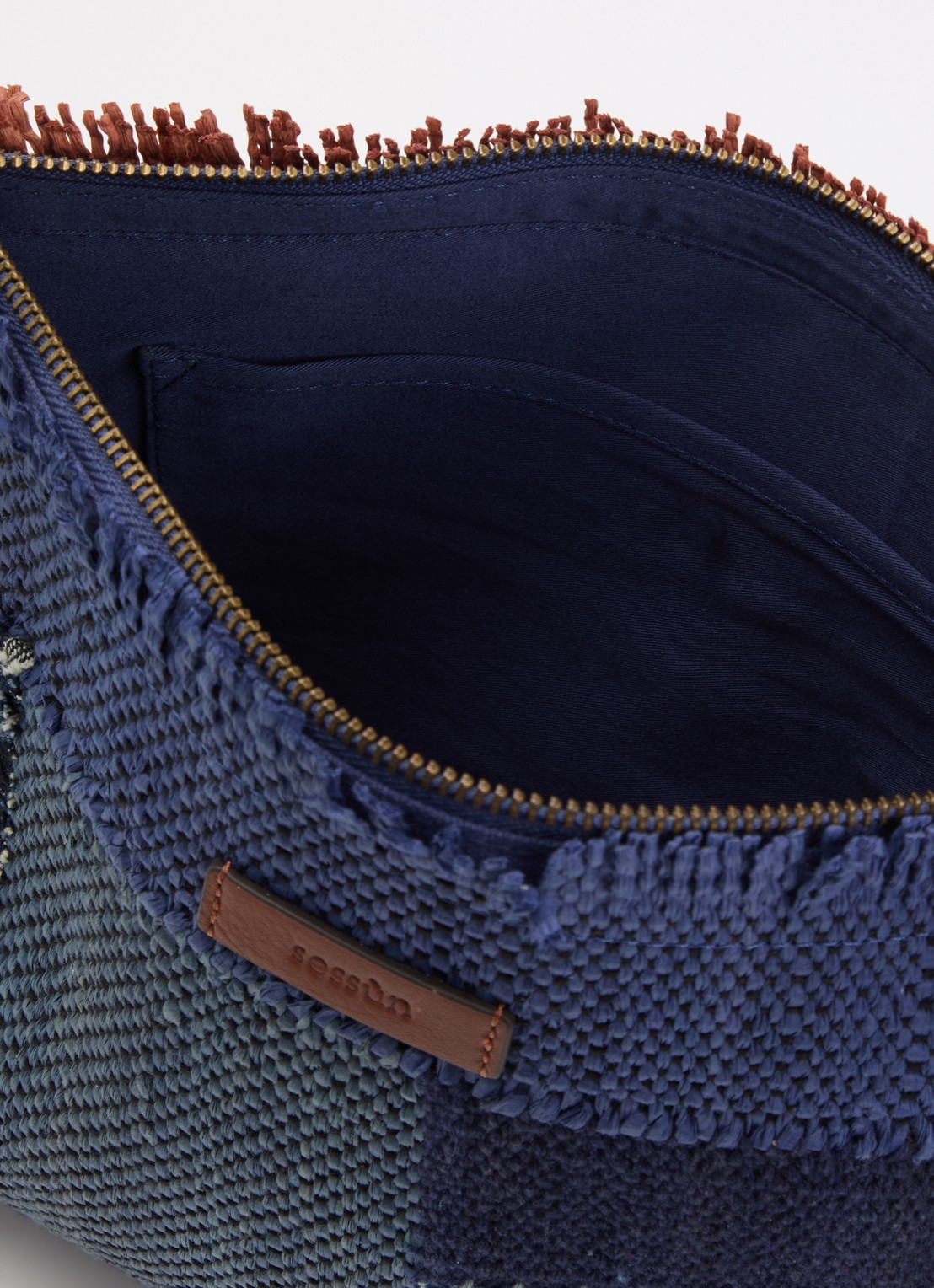 Sessùn Farawa Blue schoudertas van raffia met details van leer - detail 3 denim