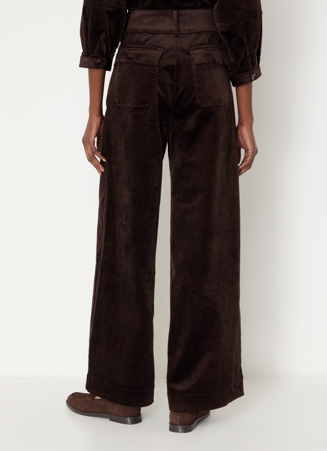 Sessùn Manhastreet high waist wide fit chino van corduroy - achterkant 2 bruin