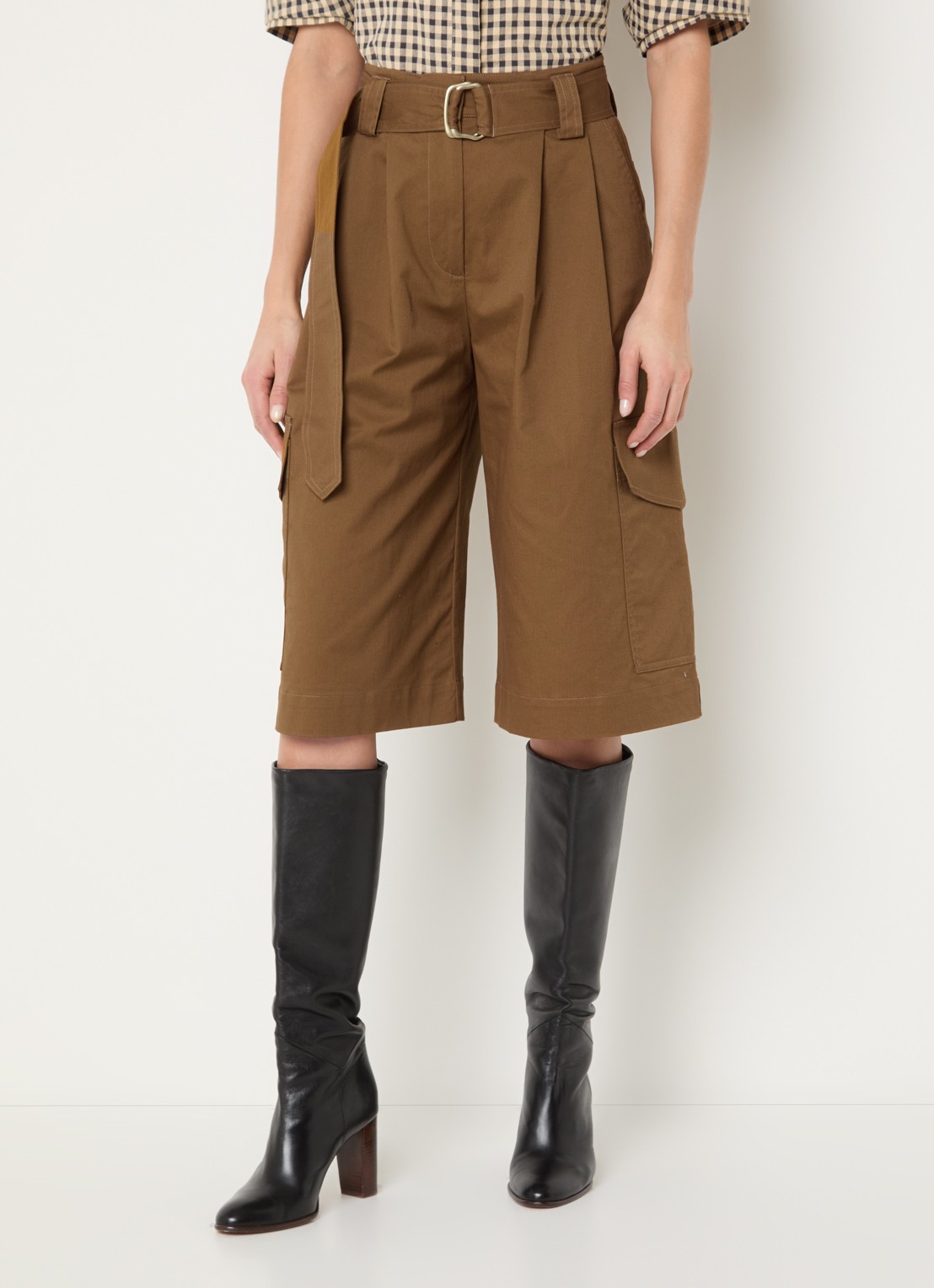 Sessùn Marco high waist wide fit korte broek met steekzakken en ceintuur - detail cognac