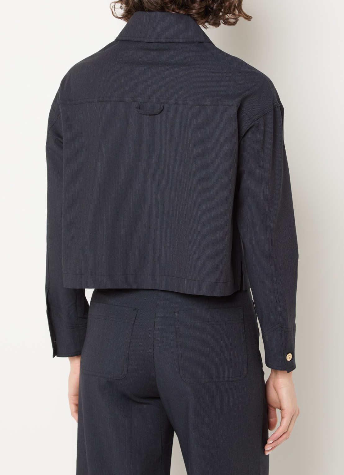 Sessùn Notteri cropped blouse met krijtstreep en borstzakken - achterkant 2 antraciet