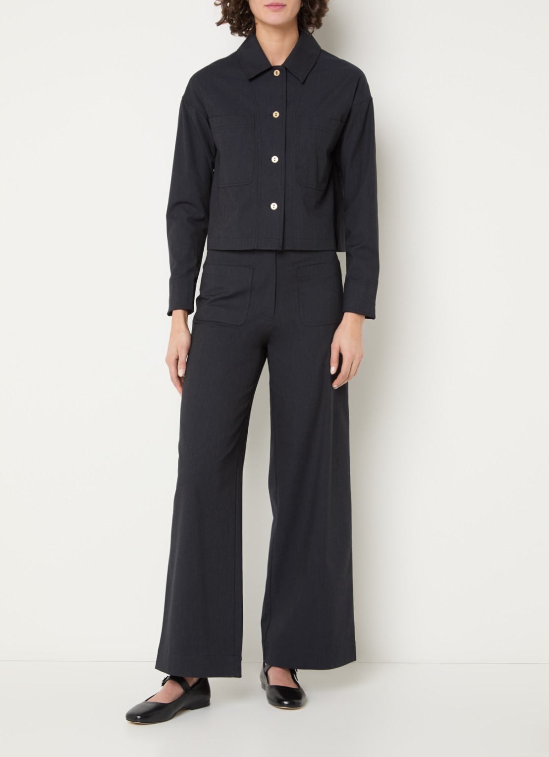 Sessùn Notteri cropped blouse met krijtstreep en borstzakken - voorkant 4 antraciet