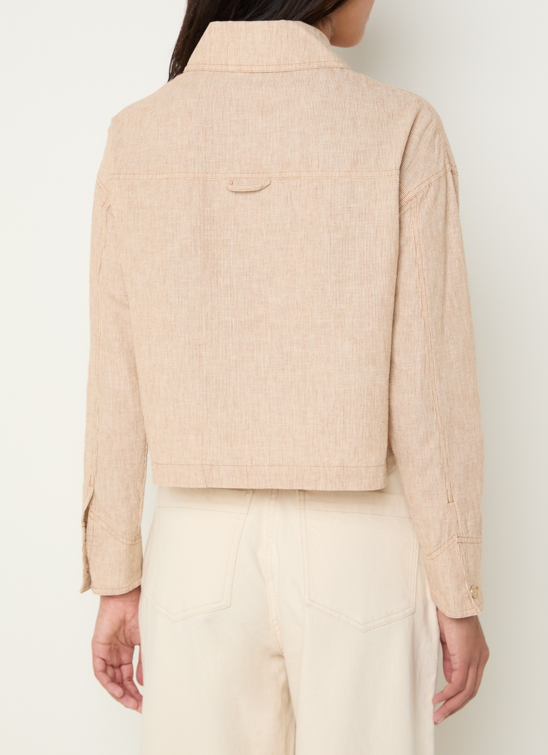 Sessùn Notteri cropped blouse met krijtstreep en borstzakken - achterkant 3 cognac